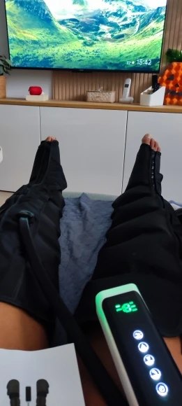 Customer photo using the Long boots while watching TV